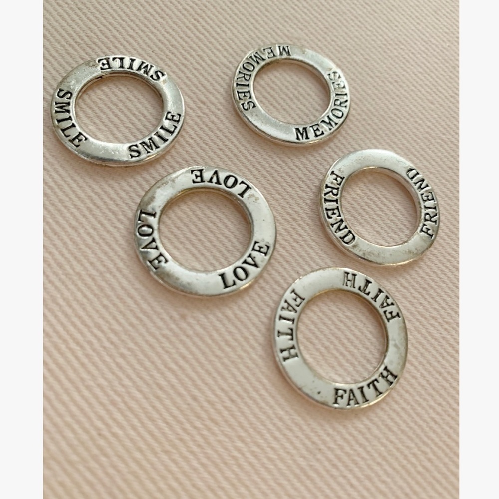 5 dainty silver circle charms